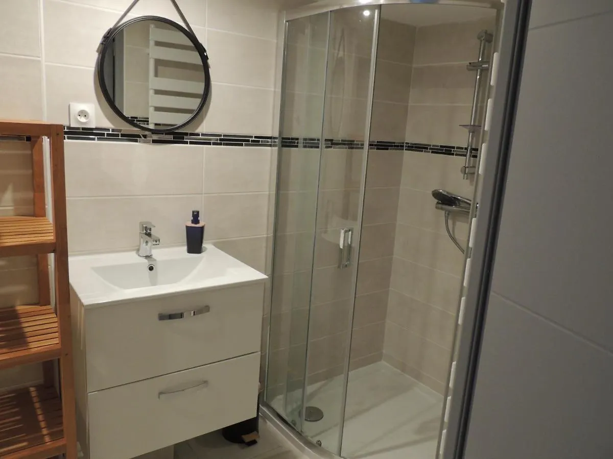 Appartement Entre Terre Et Baie Pontorson Apartment