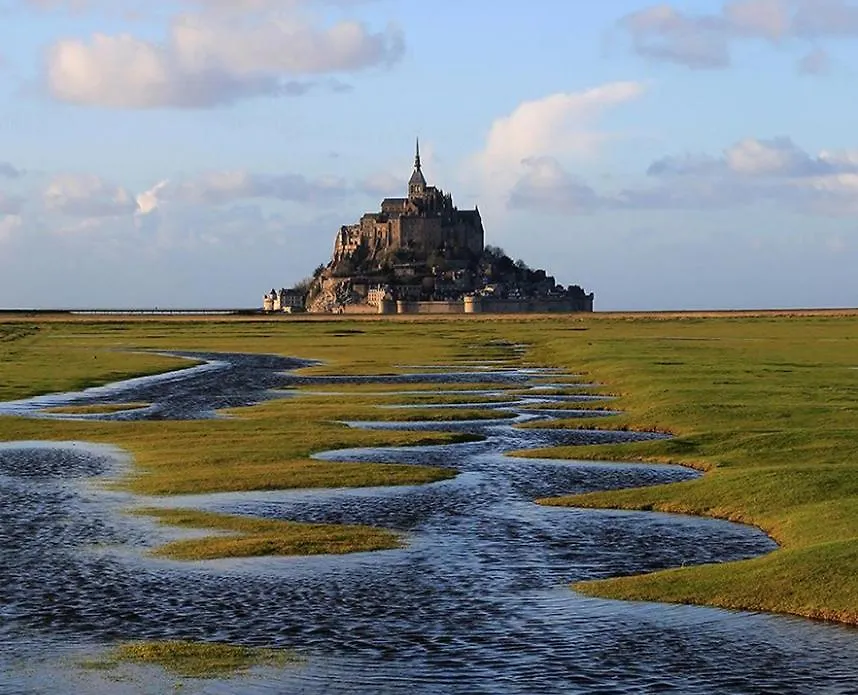 Appartement Entre Terre Et Baie Pontorson
